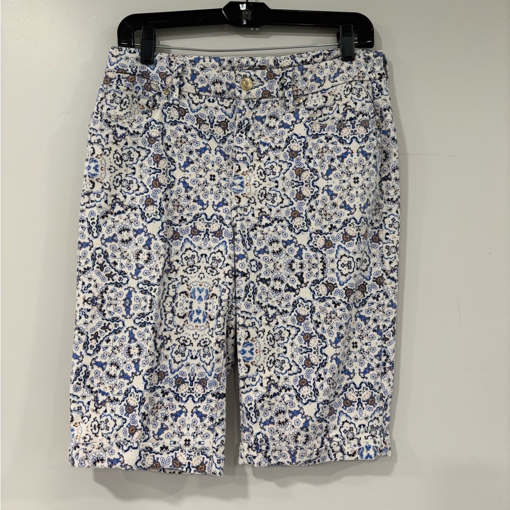 Blue and White Patterned Women Shorts Chicos Size 6